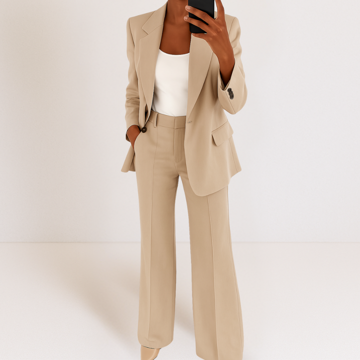 Melanie™ | Elegant two-piece suit for stylish women