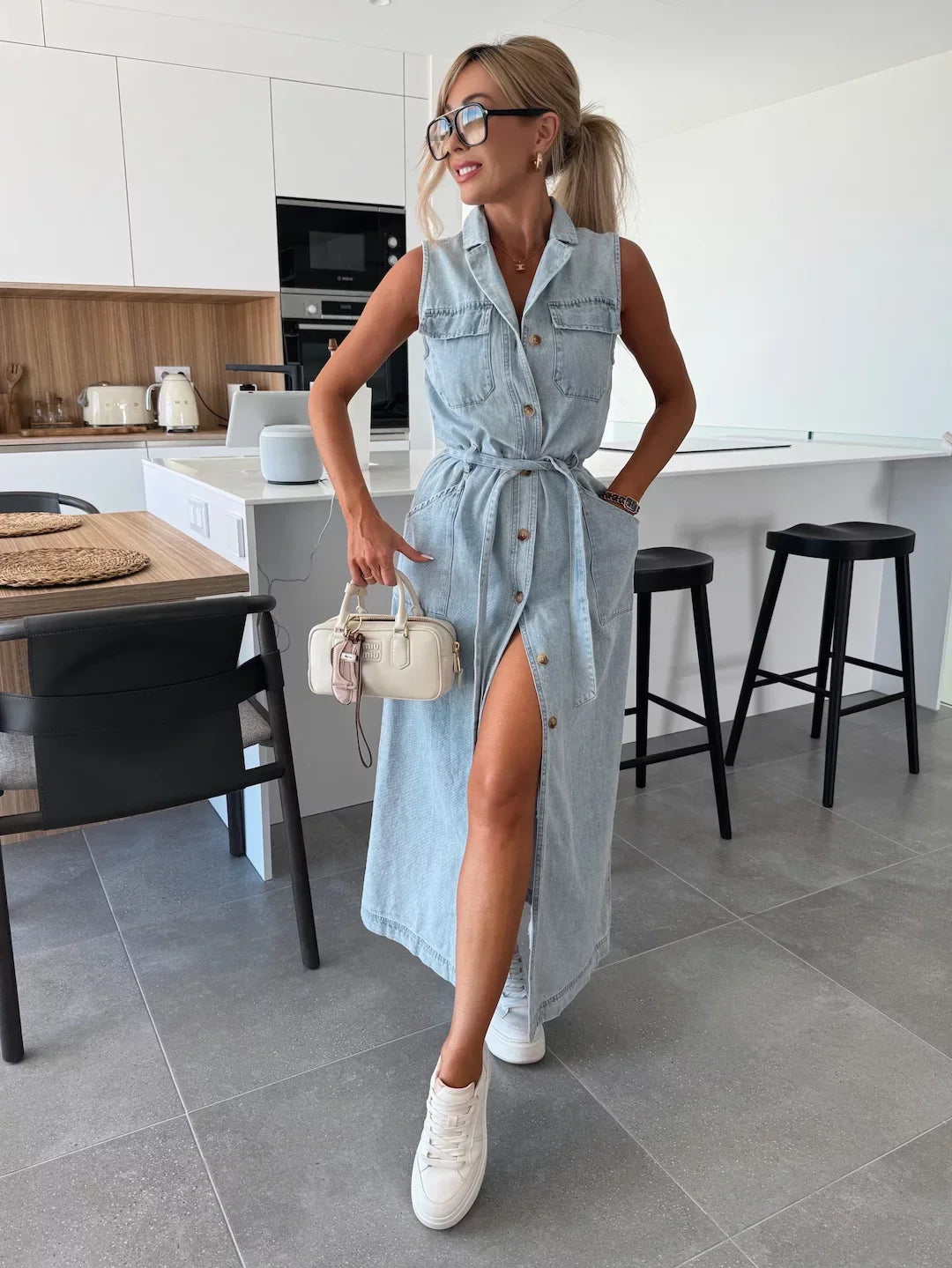 Isabelle | Chic Comfort with Stylish, Adaptable Denim Design