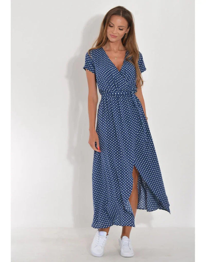 Suzanne | Flattering silhouette, versatile style for any occasion